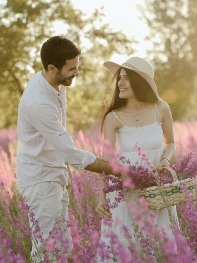 Best Romantic Shayari Collections for Gf